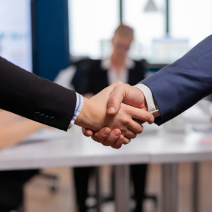 Two methods to resolve a conflict in a team